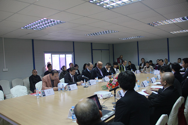 國際籃聯(lián)考察團實地考察2019年男籃球佛山賽區(qū)主場館